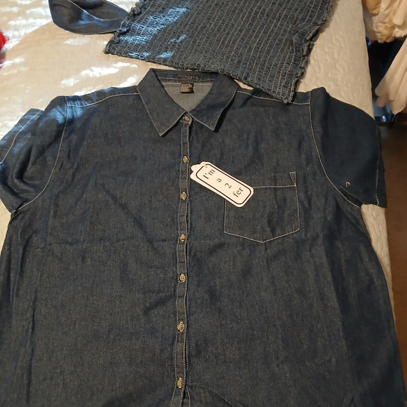 Women's Blue Button Down Shirt - Picture 2 of 2